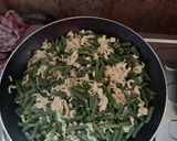 Foto langkah ke 3 dari resep Tumis Kacang Panjang Mie.