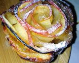 A picture of step 7 of Apple puff roses.