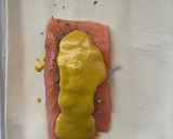 Foto del paso 4 de la receta: Hojaldre de salmón en salsa de mostaza y miel