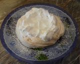 FÜGÉS MINI PAVLOVA-TORTA recept fázis 3 fotója