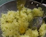 A picture of step 1 of Papaya halwa.