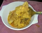 A picture of step 3 of Kaju Chicken Curry.