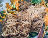Foto langkah ke 4 dari resep Bihun Goreng.