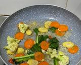 Foto langkah ke 4 dari resep Tumis Kembang Kol.