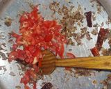 A picture of step 3 of Tadka Veggie Maggi Masala.