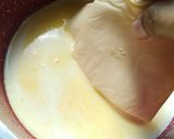 Gambar langkah 3 resipi Cheesy Sauce (Sos Keju).