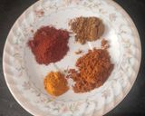 மணத்தக்காளி காரக் குழம்பு (Manathakkali kara kulambu) ரெசிபி ஸ்டேப் 3 புகைப்படம்