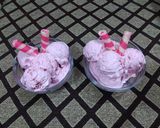 A picture of step 3 of Strawberry ice cream (Eggless).