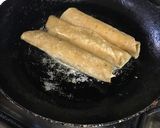 A picture of step 5 of Tacos Dorados.