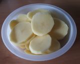Foto del paso 5 de la receta: 114. Filetes de merluza con patatas