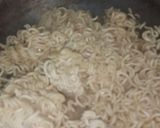 A picture of step 1 of Maggi.