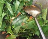 Foto langkah ke 3 dari resep Tumis kangkung balado teri.