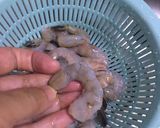 Foto langkah ke 1 dari resep Udang 'Butterfly'.