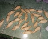 Foto langkah ke 5 dari resep Molen Pisang.