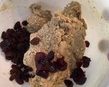 A picture of step 4 of Chewy Fruity Flapjack Cookies.