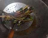 Foto langkah ke 2 dari resep Chilli oil.