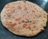 A picture of step 5 of Bihari Sattu Paratha.