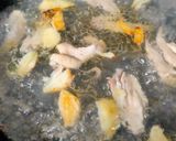 Foto langkah ke 2 dari resep Cah Ayam Jamur Sayur.