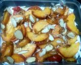 A picture of step 3 of Almonds peach cream lasagna.