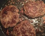 Az imádott házi hamburgerünk 🍔🥤✨ recept fázis 3 fotója