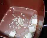 A picture of step 2 of Turkey a la King.