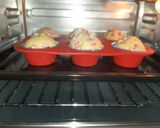 A picture of step 3 of Tutti frutti cupcakes.