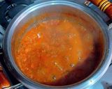 Foto del paso 2 de la receta Salsa de tomates con aceitunas amargas