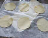 Foto del passaggio 2 della ricetta Sfogliate con ricotta noci e crema nocciola