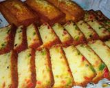 A picture of step 7 of Tutti Fruity cake.