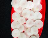 A picture of step 1 of Radish salad.