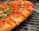 Hình bước làm 2 của món Bánh mì nướng muối ớt