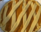 Foto del passaggio 4 della ricetta Crostata con confettura di albicocca