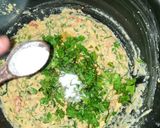 A picture of step 3 of Oats & Rice flour vegetable chila.