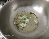 A picture of step 1 of Methi pithale.