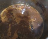 A picture of step 1 of Imli khajoor ki chutney.