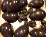 Foto del paso 3 de la receta: Huevos de Pascua rellenos de helado