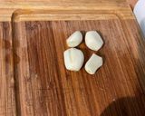 Une image de l'étape 4 de Trio de légumes sautés à l’ail, oignon et persil.