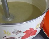 A picture of step 2 of Leek Soup (Soupe aux Poireaux).