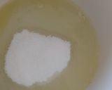 Habos meggyes krém tortába, sütibe recept fázis 4 fotója