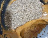 A picture of step 2 of Gajak gud burfi.