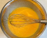 A picture of step 3 of Light and soft carrot cake muffins.