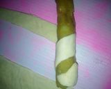 A picture of step 5 of Sweet potato curl rolls.