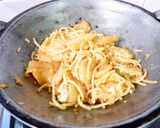 Foto langkah ke 8 dari resep Seblak spaghetti kering.