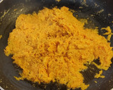 A picture of step 3 of Dates Halwa.