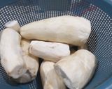 Foto langkah ke 1 dari resep Singkong Karamel Khas Thailand.