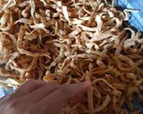 Foto langkah ke 3 dari resep Tusuk gigi renya.