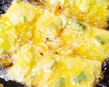 Foto langkah ke 4 dari resep Tempe mendoan bumbu ketumbar.