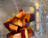 Hình bước làm 1 của món Peach smoothie(Sinh tố Đào)