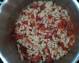 Foto del paso 2 de la receta: Pasta con tomate, atún y mozzarella