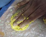 A picture of step 4 of Makai na vada.